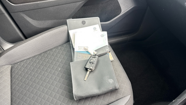 Volkswagen Tiguan 1.5 TSi EVO 150 Match 5dr Petrol Estate